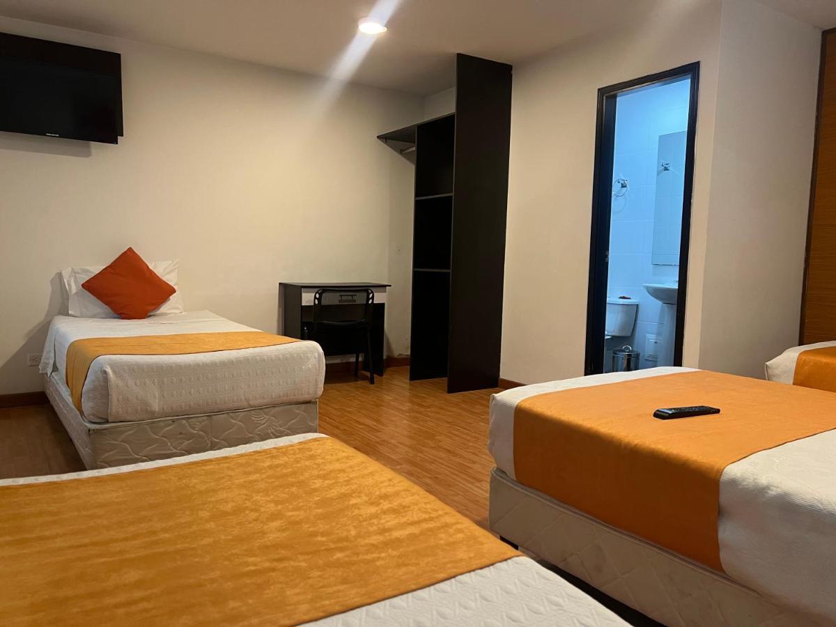 Hotel Ferias Park โบโกตา ภายนอก รูปภาพ