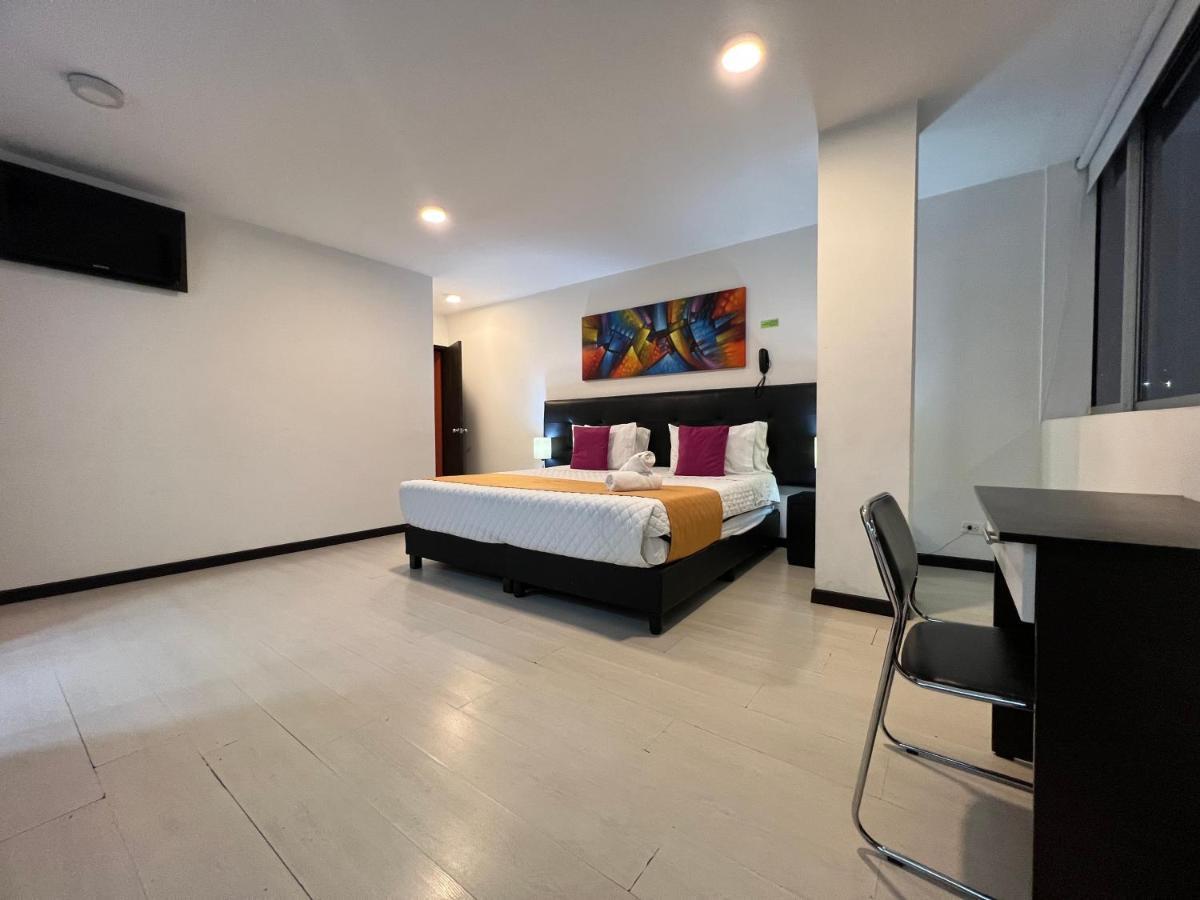 Hotel Ferias Park โบโกตา ภายนอก รูปภาพ