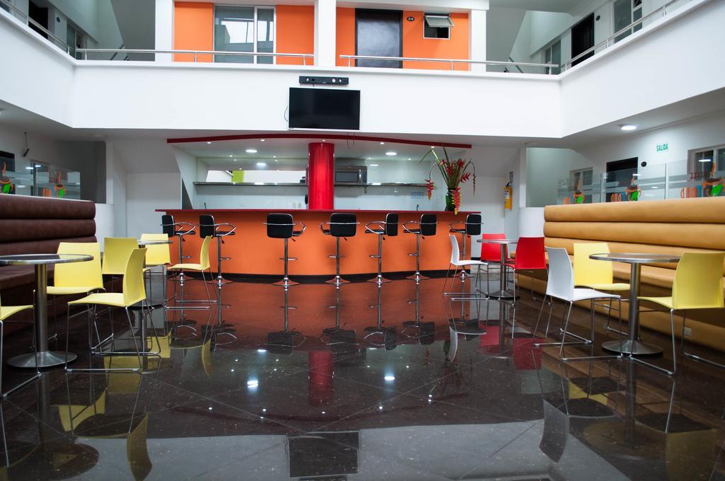 Hotel Ferias Park โบโกตา ภายนอก รูปภาพ