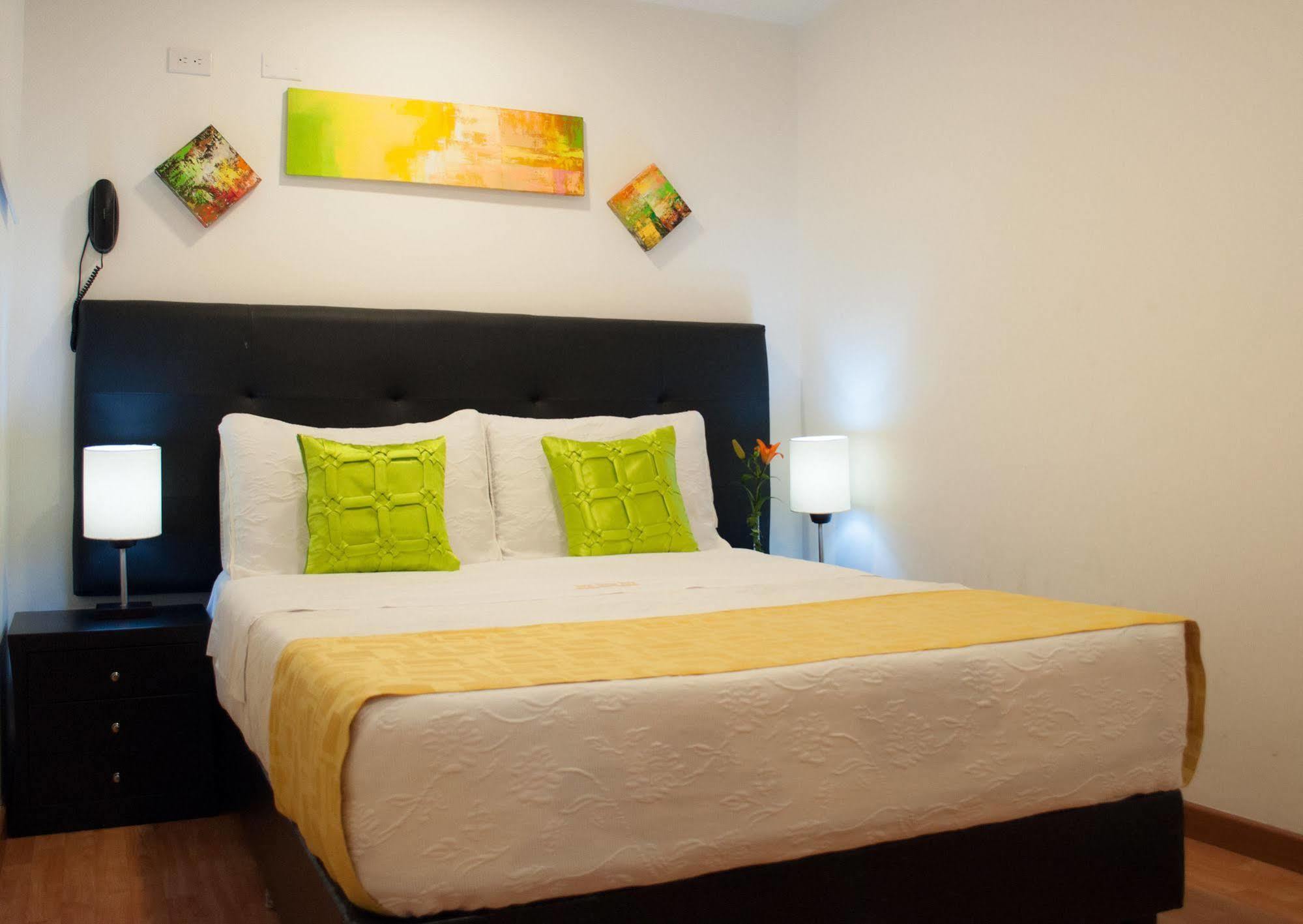 Hotel Ferias Park โบโกตา ภายนอก รูปภาพ